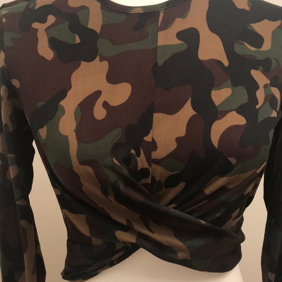 Army camouflage Top - Picture 2 of 5